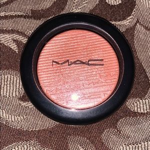 Mac extra dimension blush